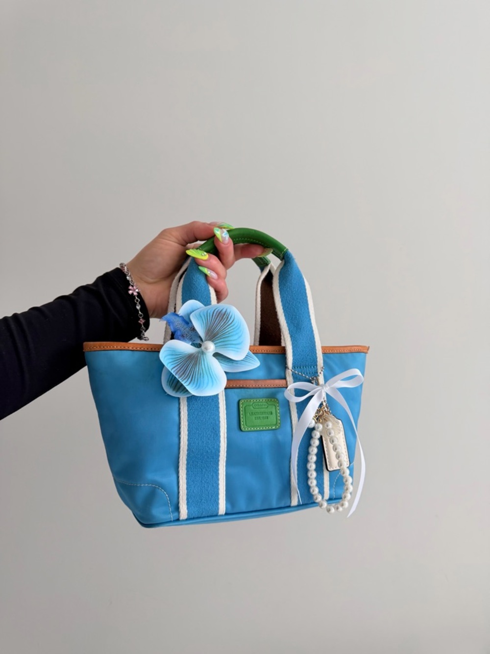 Vintage Coach Hampton Mini Bag
